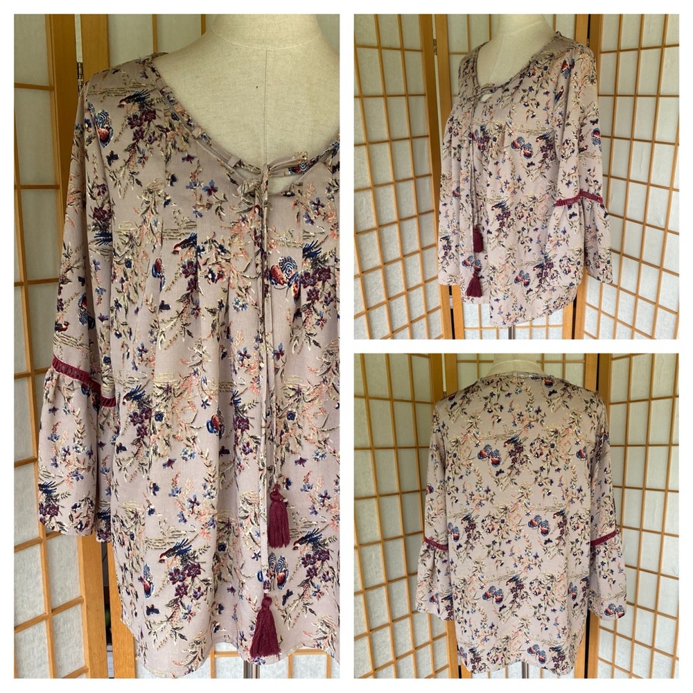 Miss Me Floral Butterfly Print Blouse Tassel Tie Boho Hippie Romantic SZ M